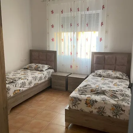 Apartment Topi *